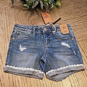6X Jean shorts NWT stretch, adjustable waistband and snap button